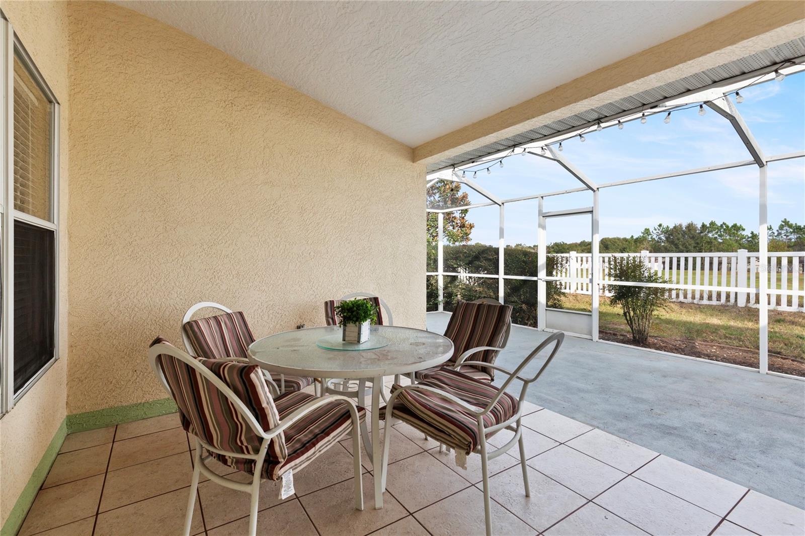 SHERMAN HILLS SEC 1 - Residential