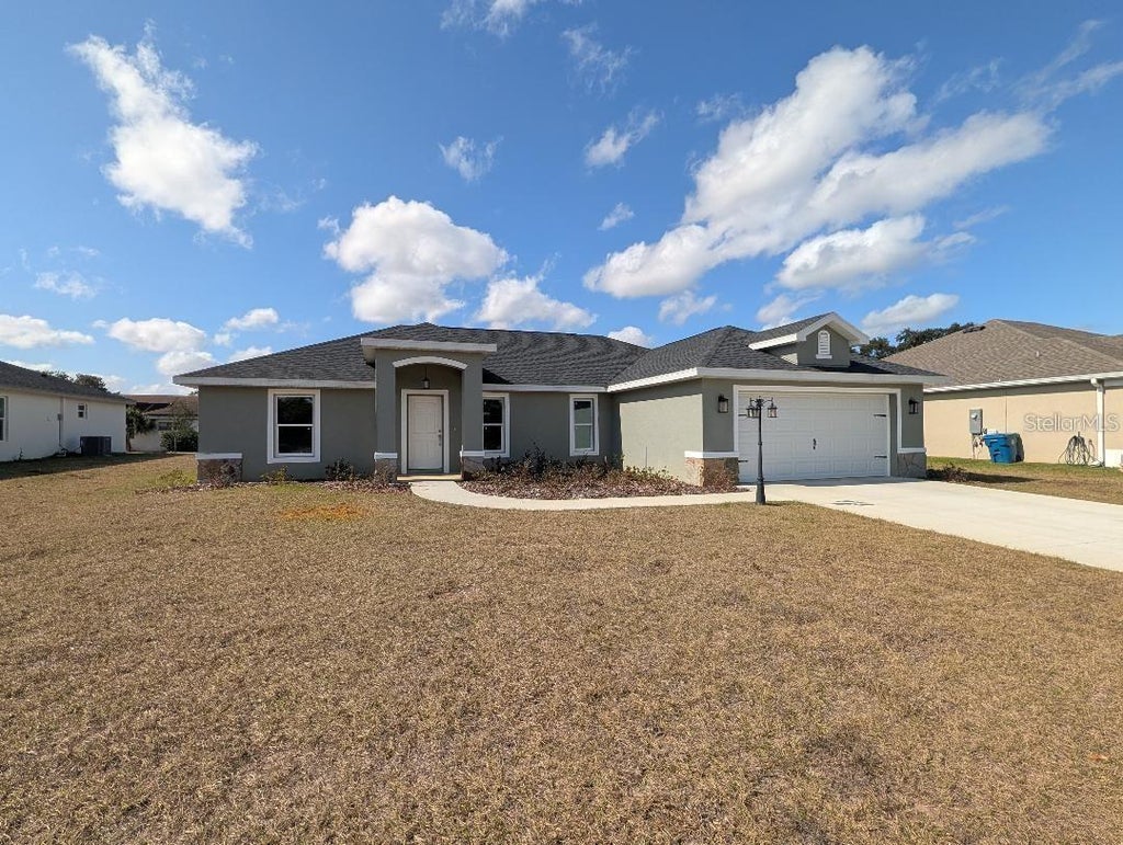 Photo of 6081 Knollwood Drive, Dade City, FL 33523 (MLS # TB8549613)