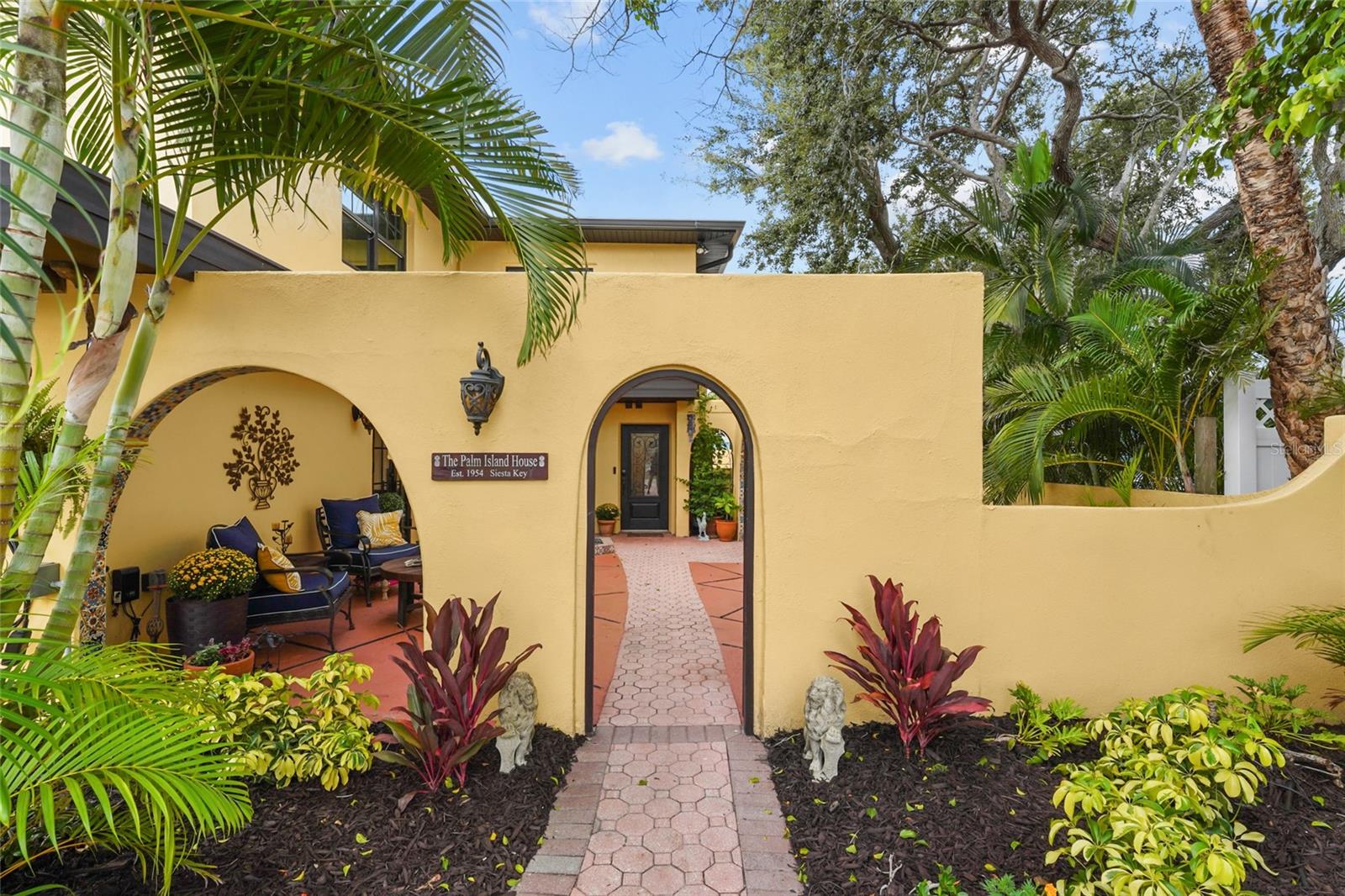 SARASOTA BEACH - Residential