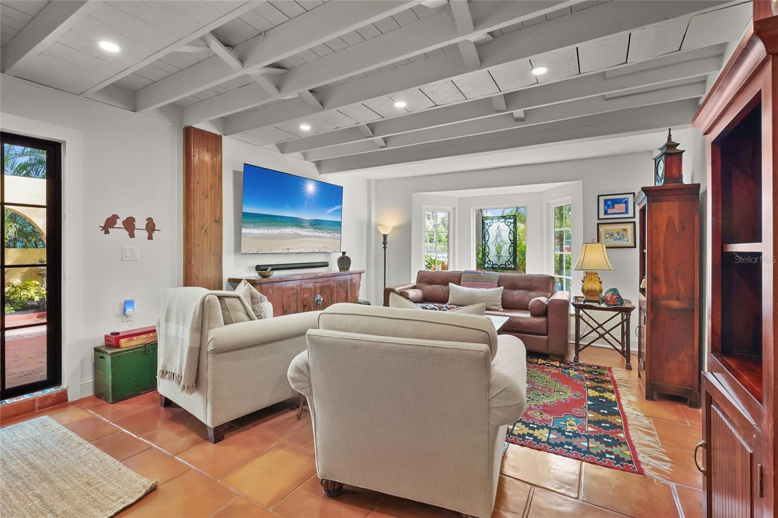 SARASOTA BEACH - Residential