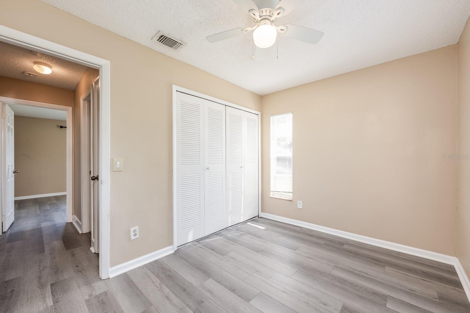 ROYAL MANOR VILLAS - Residential