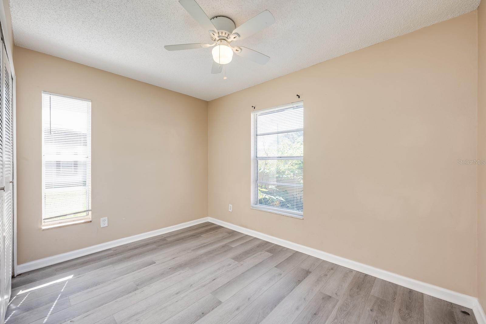 ROYAL MANOR VILLAS - Residential