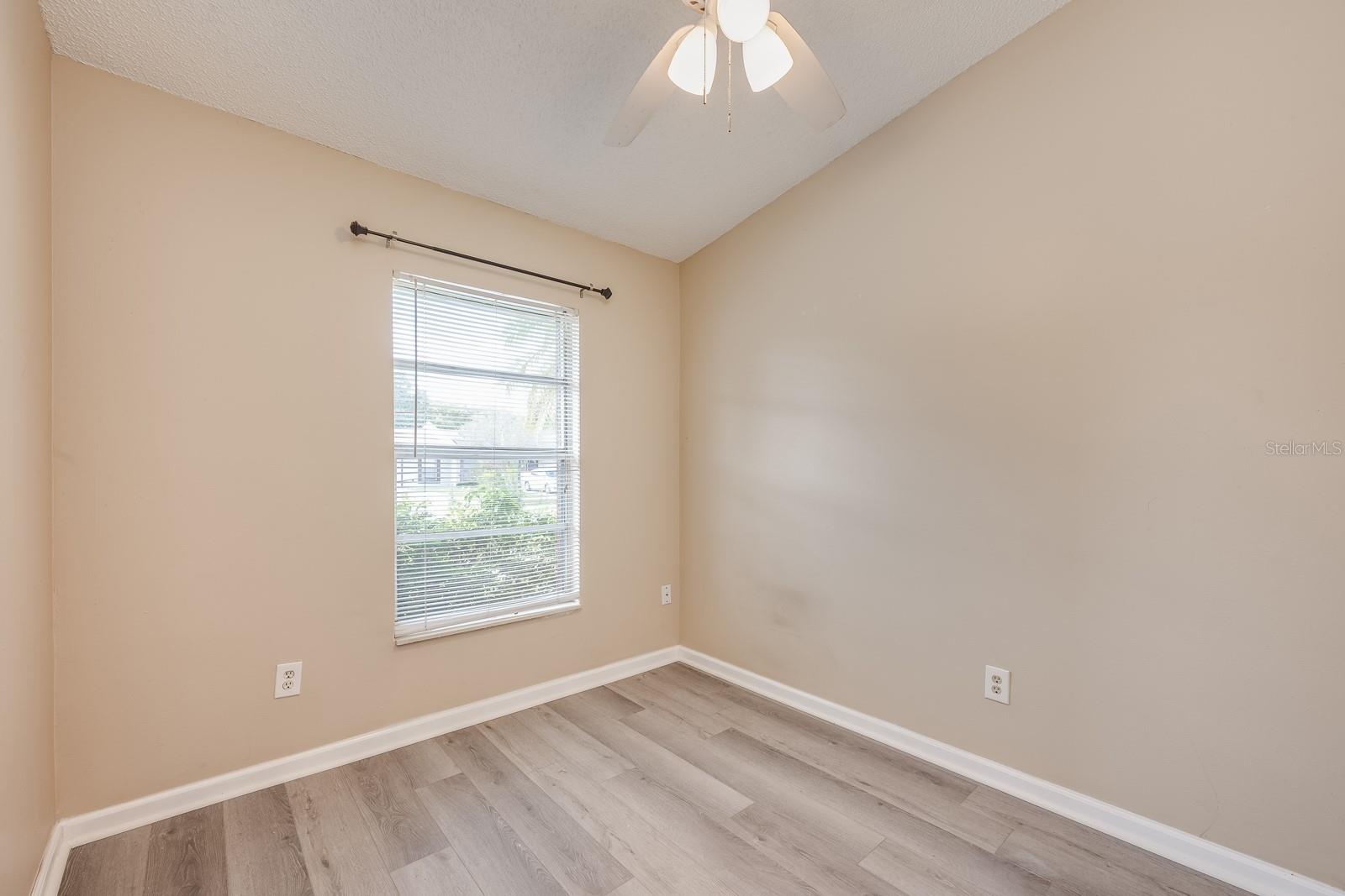 ROYAL MANOR VILLAS - Residential