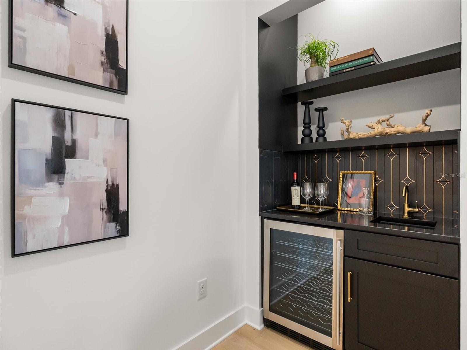 GILBERT TERRACE - Residential