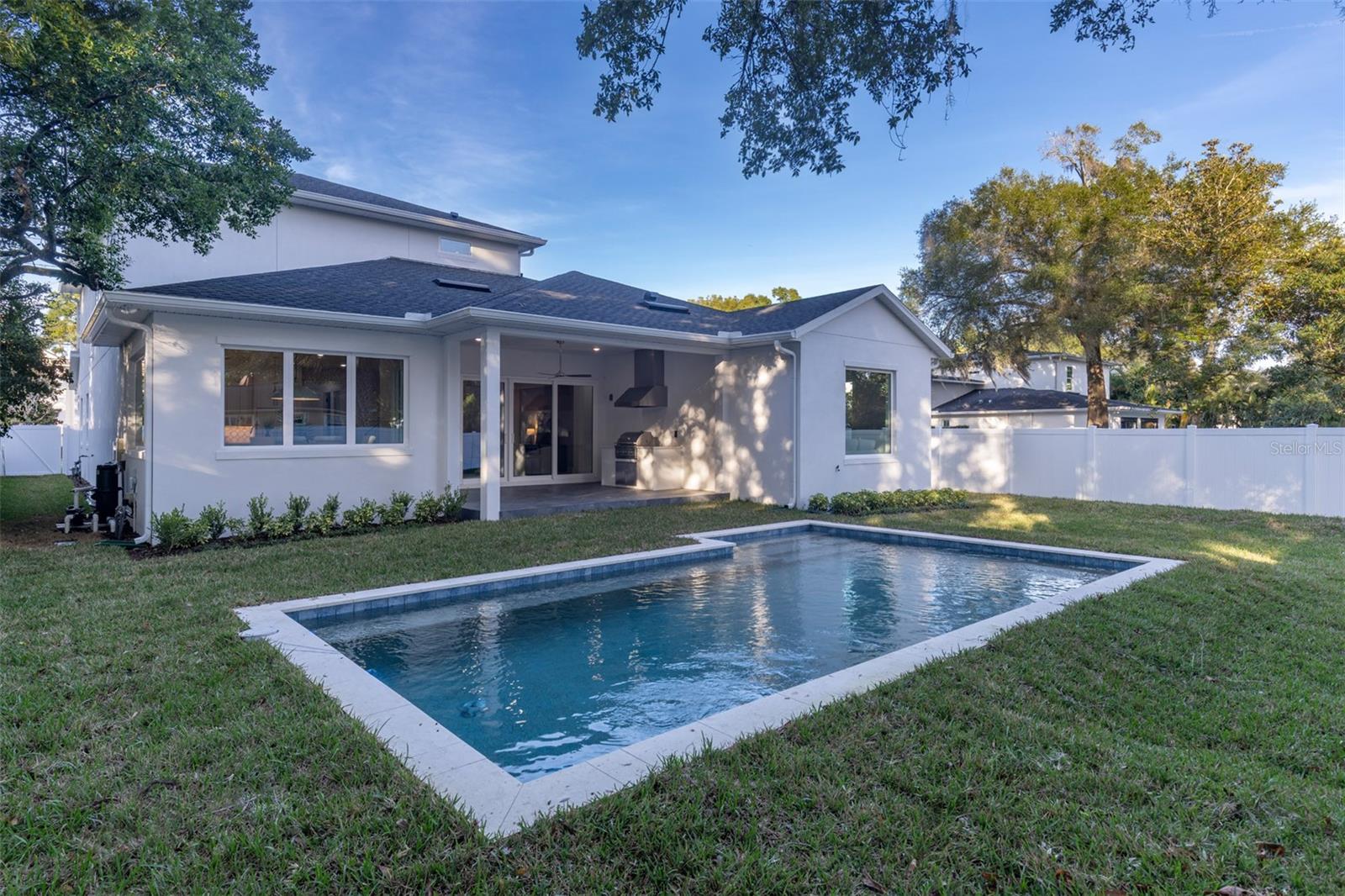 GILBERT TERRACE - Residential