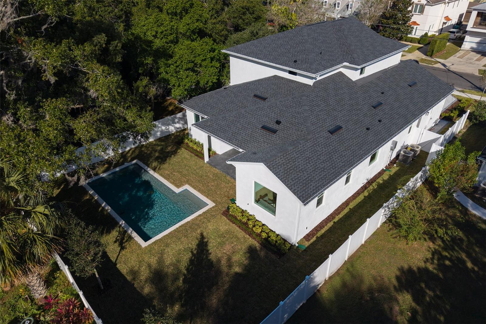 GILBERT TERRACE - Residential