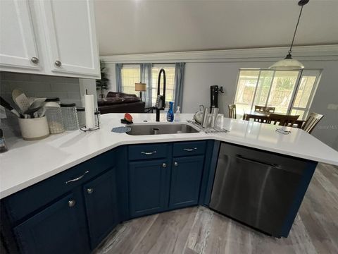 Tiny photo for 5414 SE 107th Street, Belleview, FL 34420 (MLS # OM725770)
