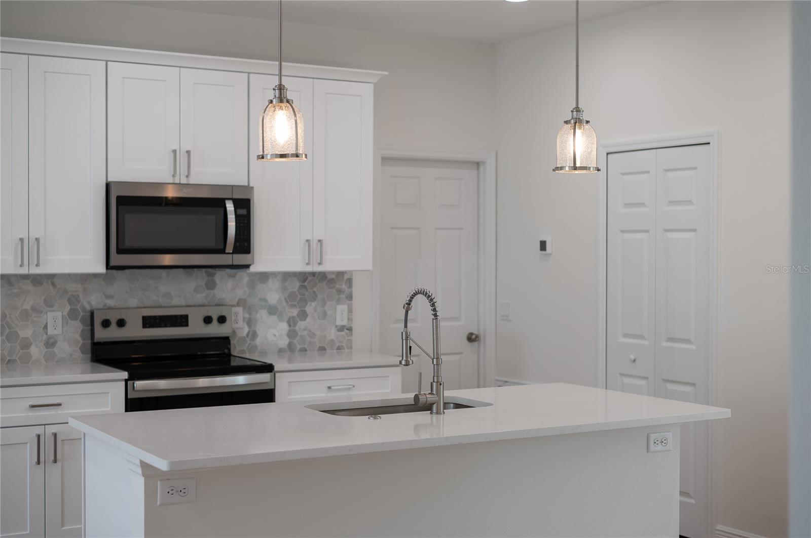 CARNELL 3RD ADD - Residential