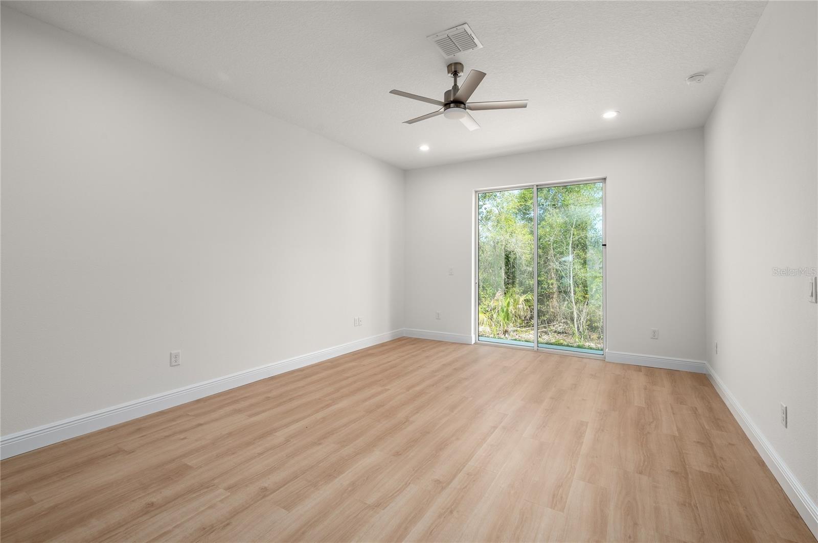 CARNELL 3RD ADD - Residential