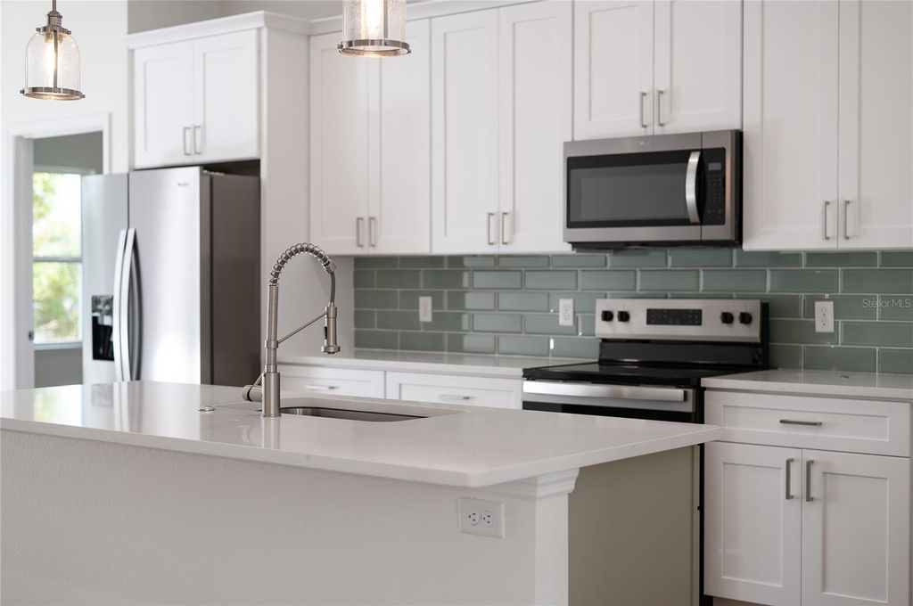 Photo of 144 11th Avenue, Osteen, FL 32764 (MLS # S5145784)