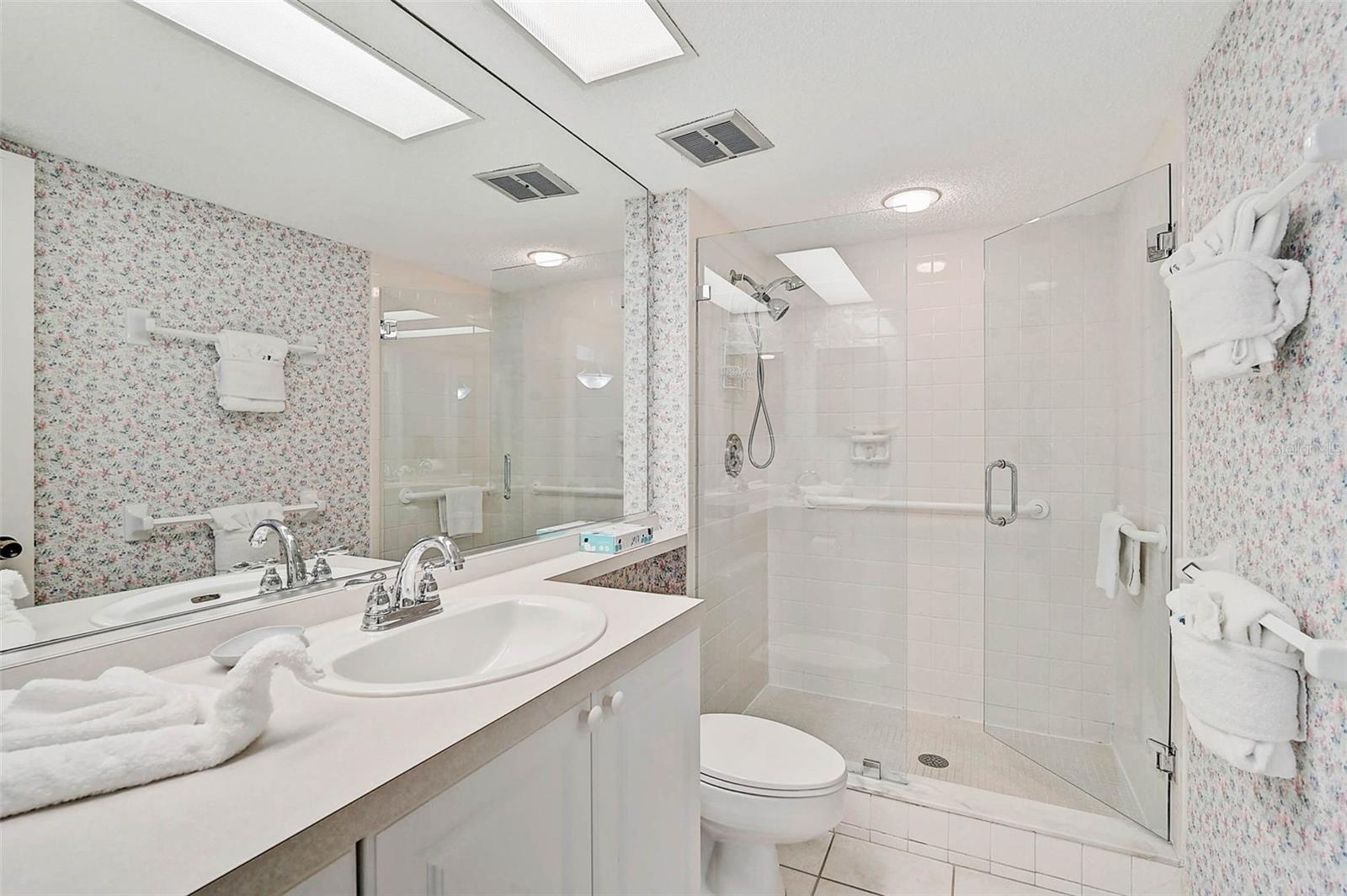 HOUSE SUN - Residential