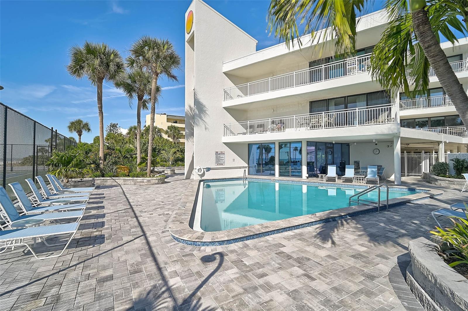 HOUSE SUN - Residential