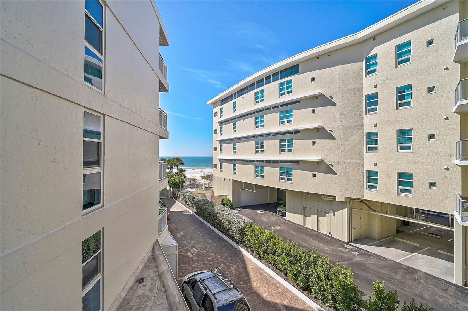 HOUSE SUN - Residential