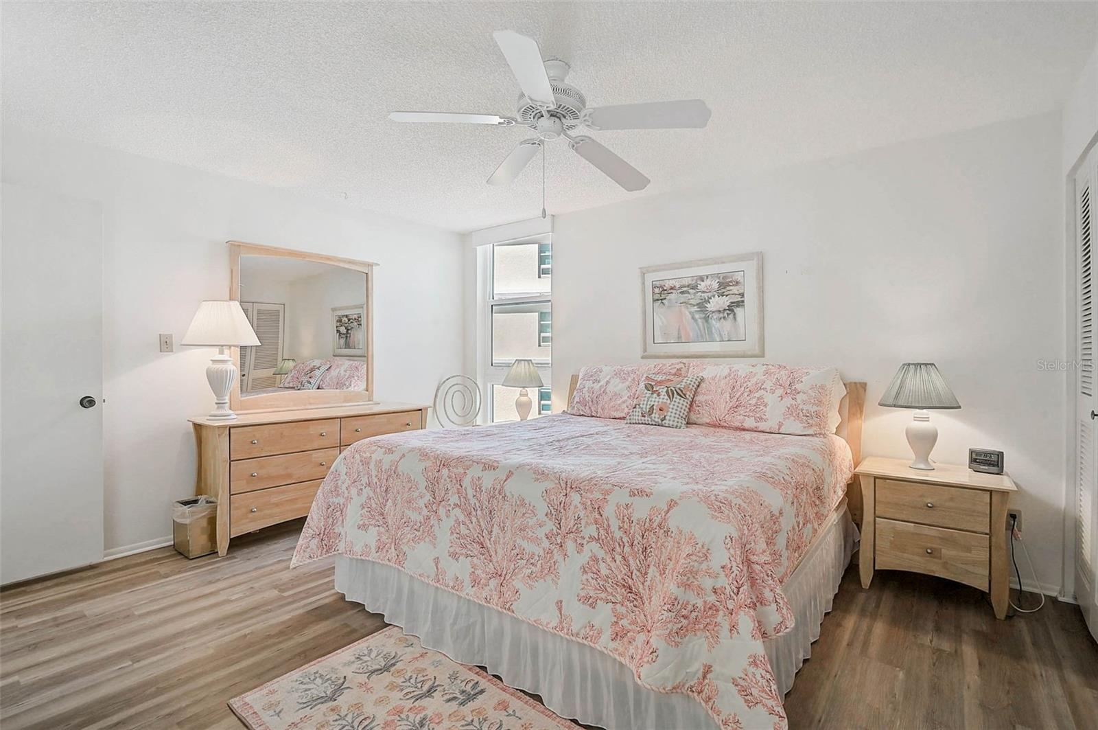 HOUSE SUN - Residential