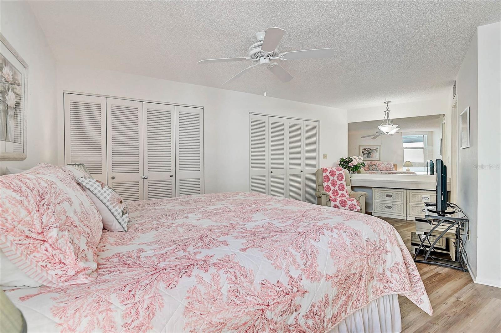 HOUSE SUN - Residential