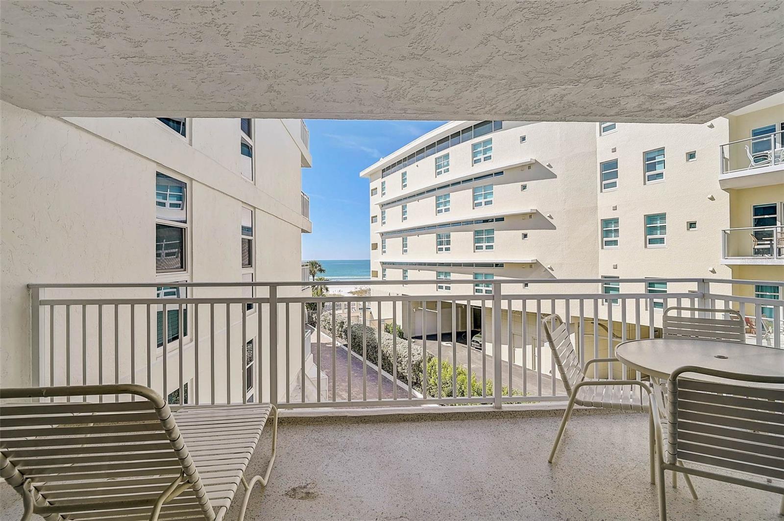 HOUSE SUN - Residential