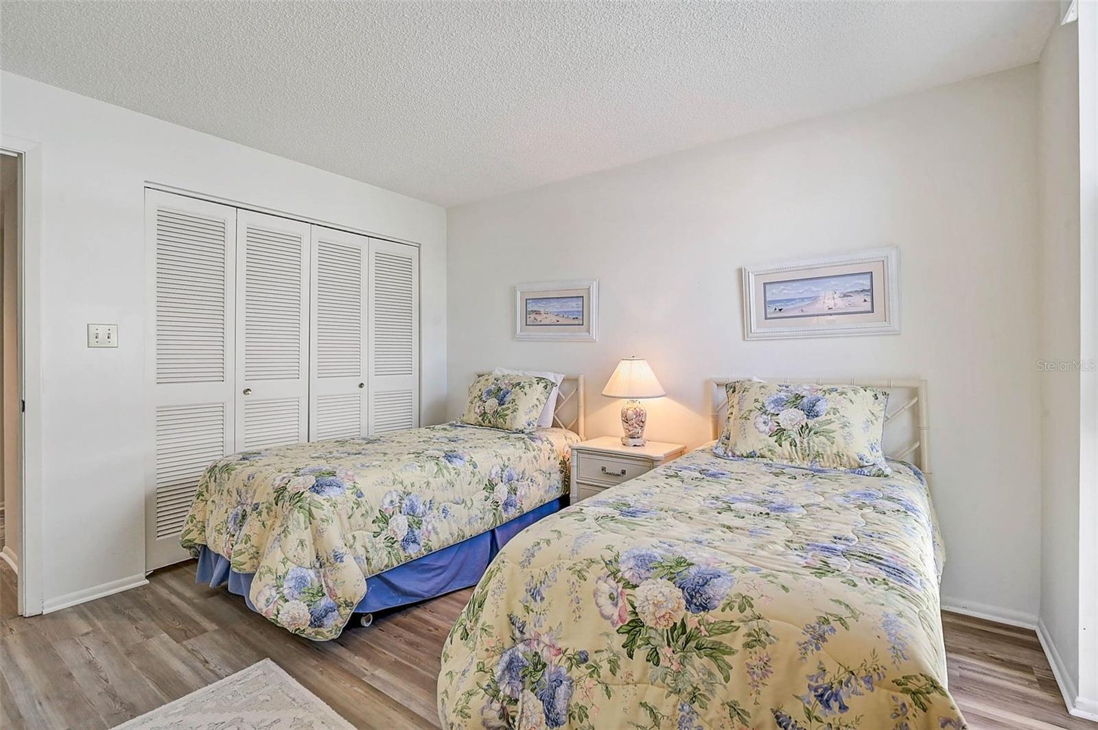 HOUSE SUN - Residential