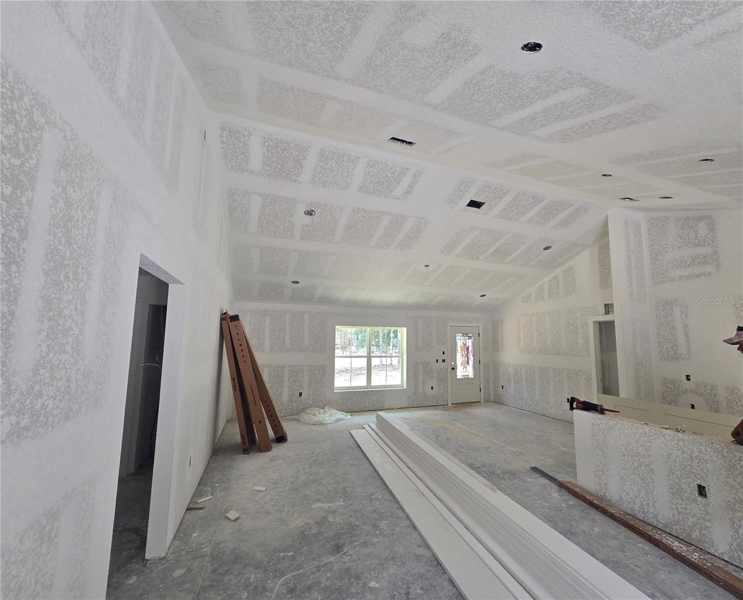 UNIVERSITY ESTATES - Residential