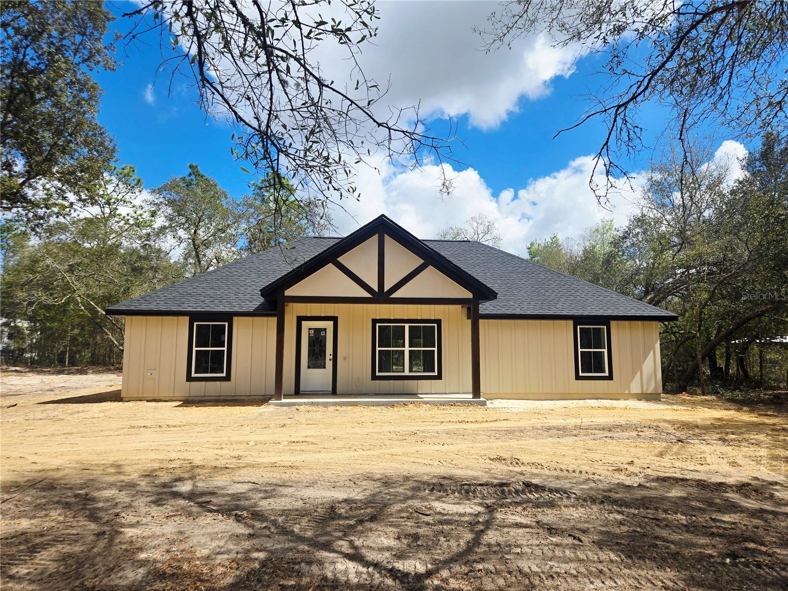 UNIVERSITY ESTATES - Residential