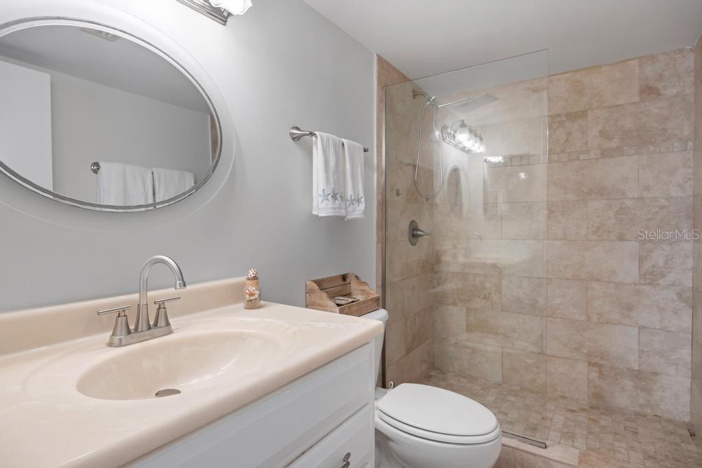 OCEAN BEACH CONDO CLUB 2 - Residential