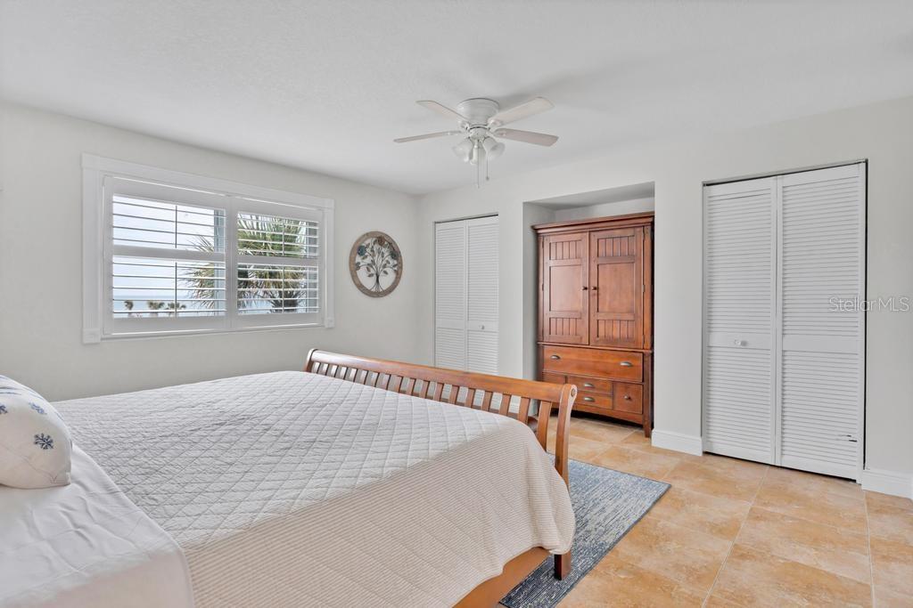 OCEAN BEACH CONDO CLUB 2 - Residential