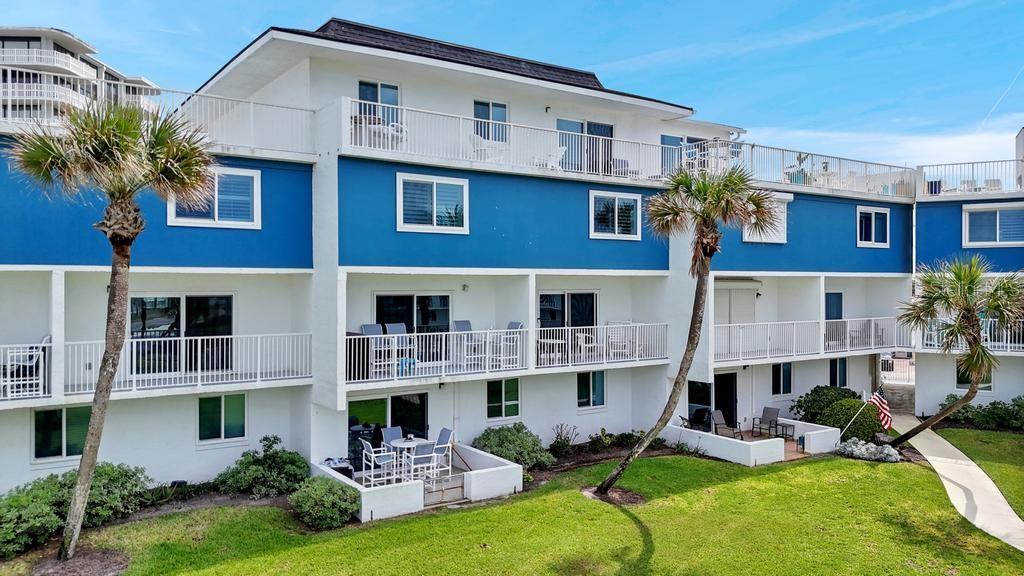 OCEAN BEACH CONDO CLUB 2 - Residential