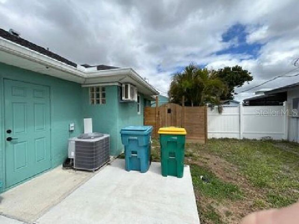 Photo of 7546 Ebro Road, Englewood, FL 34224 (MLS # O6402350)