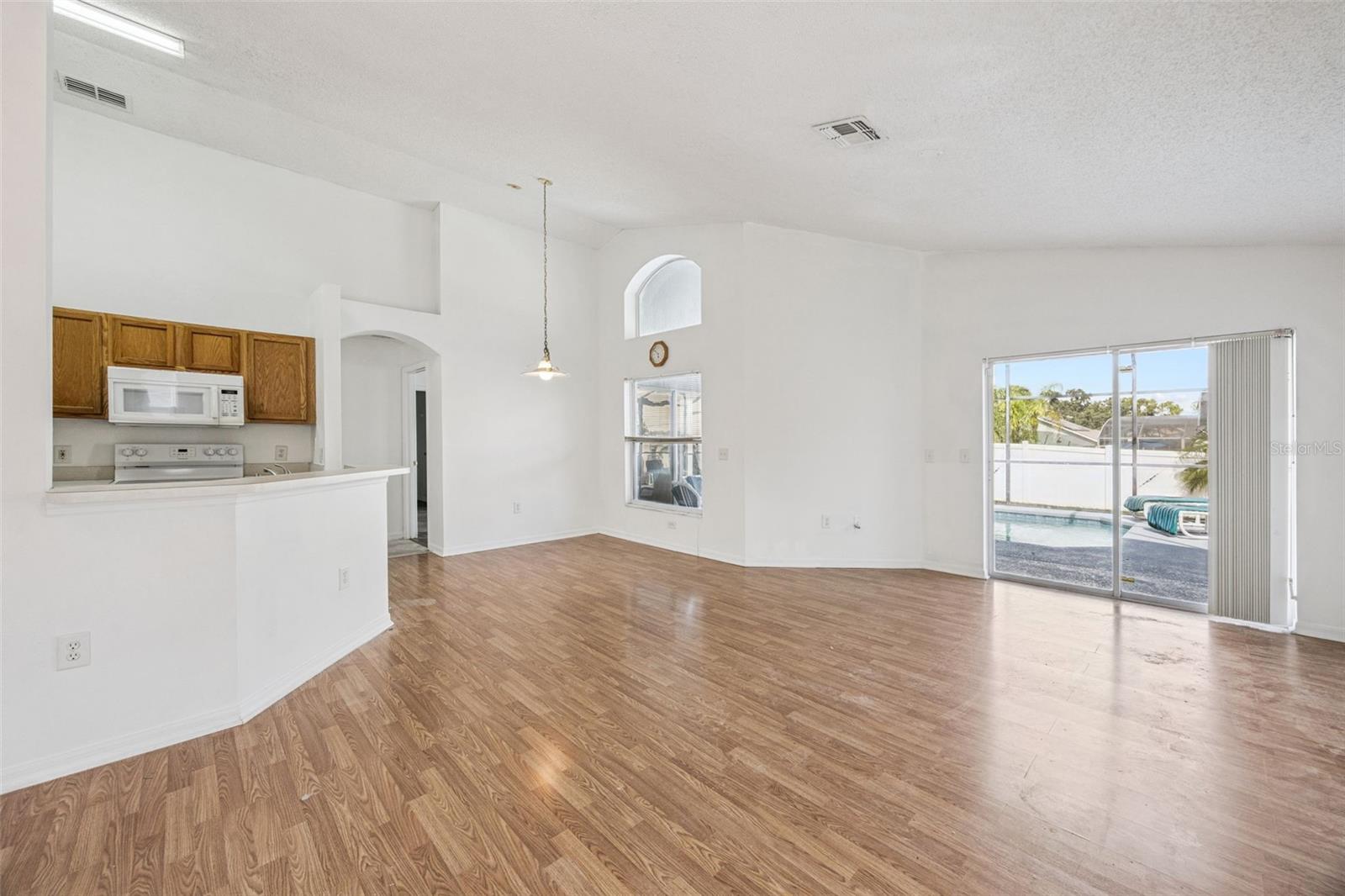 SOUTHERN DUNES, KOKOMO BAY - Residential