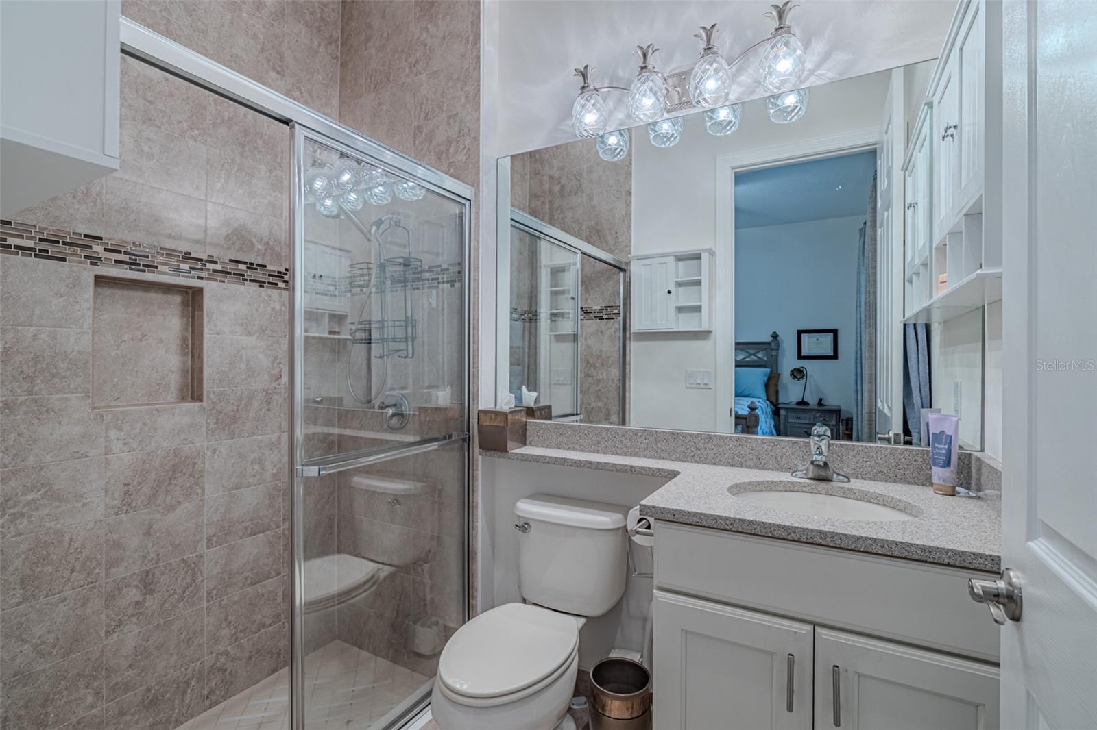 VALENCIA LAKES TR P - Residential