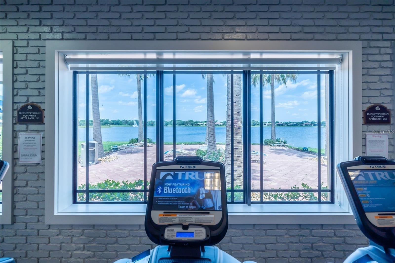 VALENCIA LAKES TR P - Residential