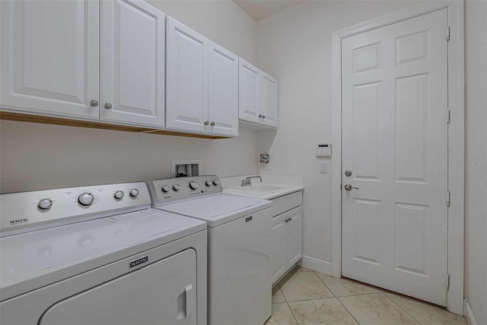 VALENCIA LAKES TR P - Residential