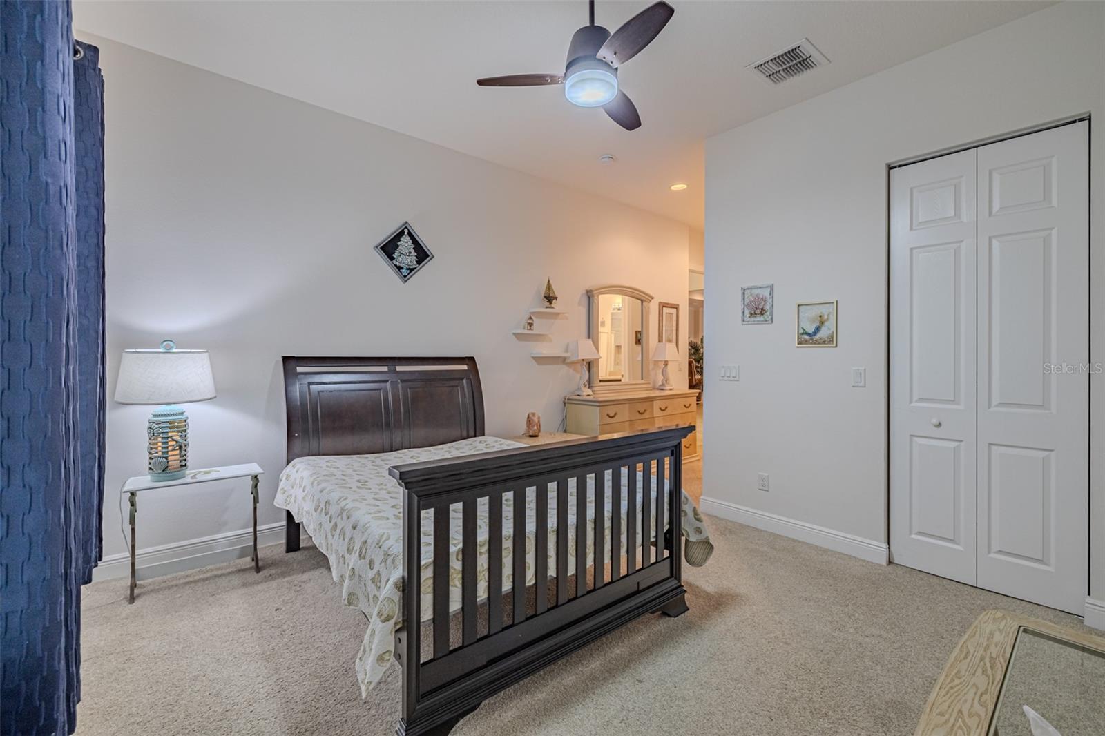 VALENCIA LAKES TR P - Residential