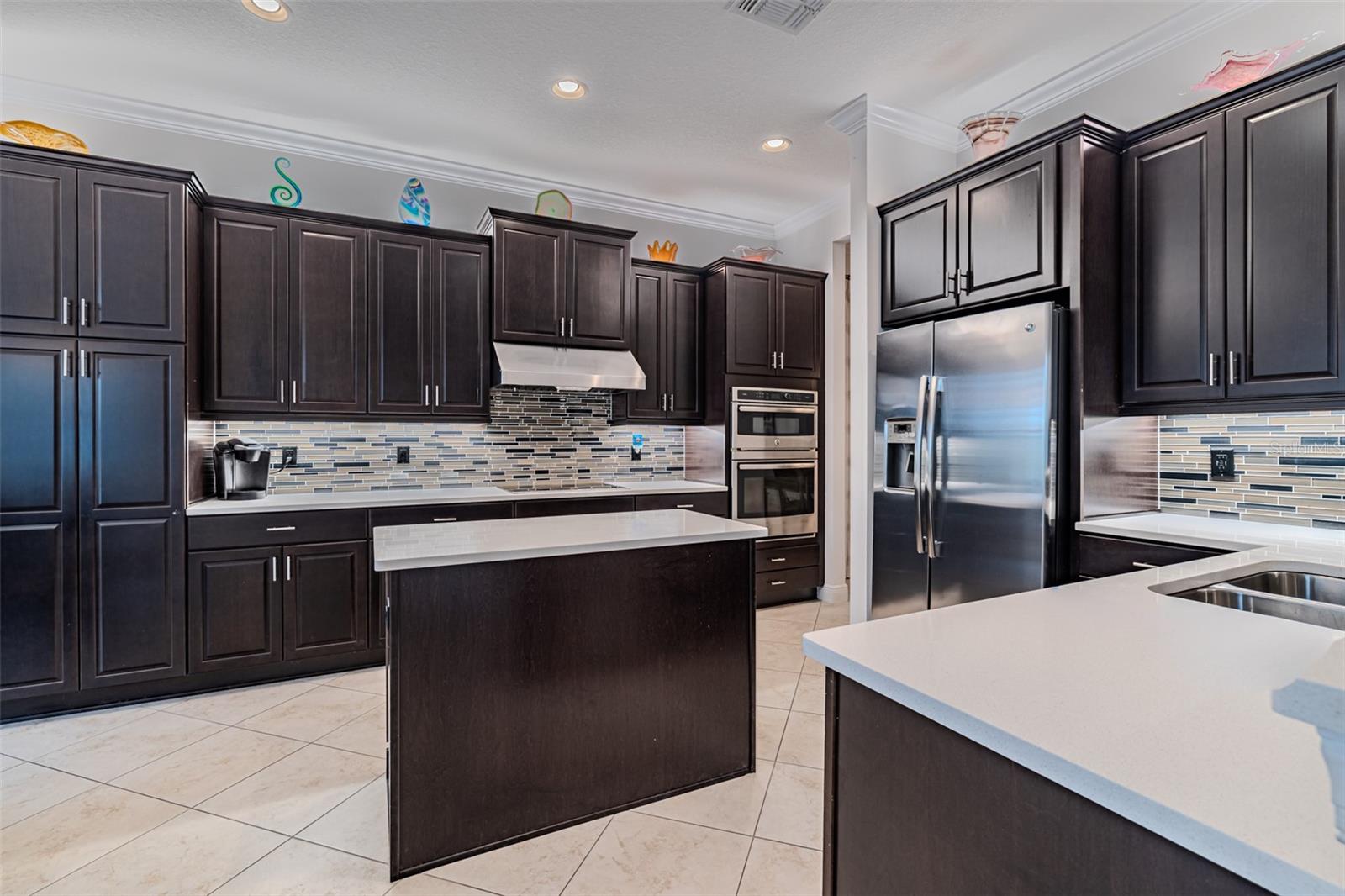 VALENCIA LAKES TR P - Residential