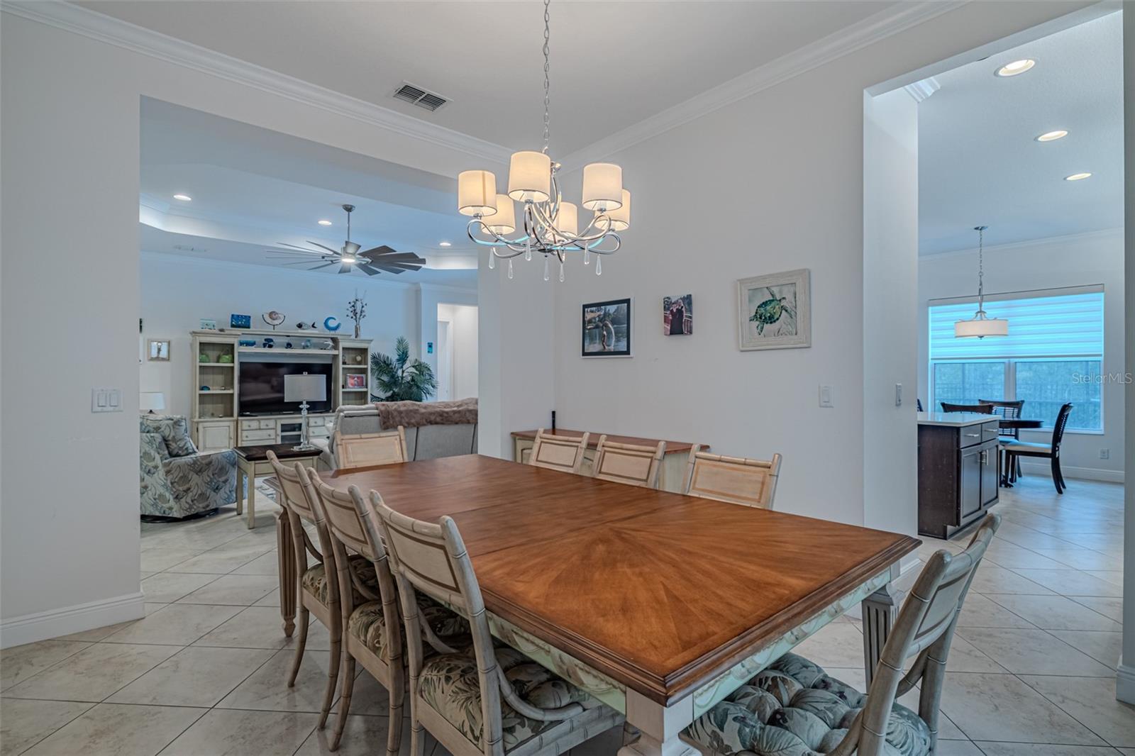 VALENCIA LAKES TR P - Residential