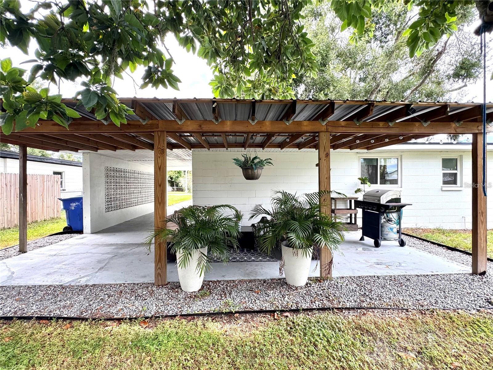 RIVERVIEW CREST UNIT 1 - Residential