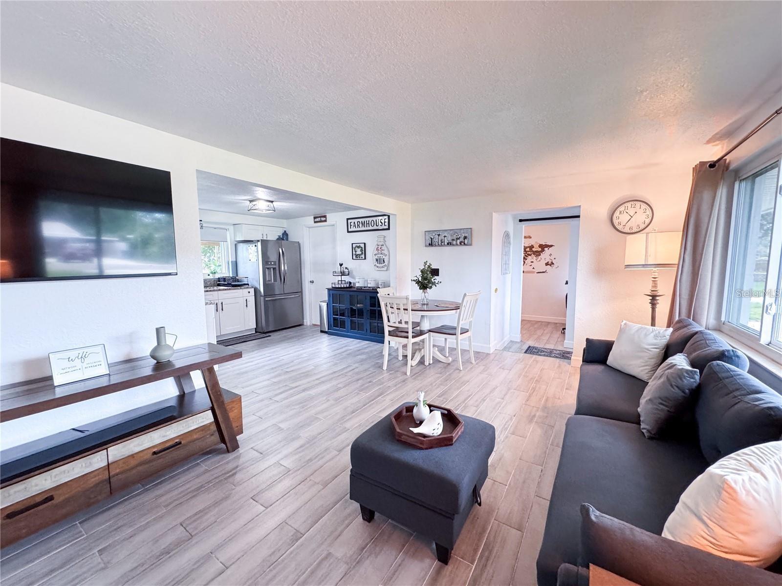 RIVERVIEW CREST UNIT 1 - Residential