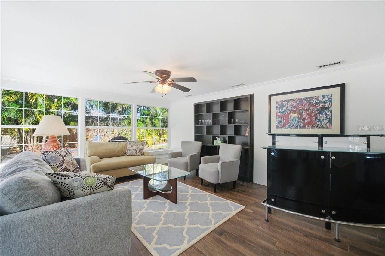 FAIR OAKS 2ND ADD - Residential