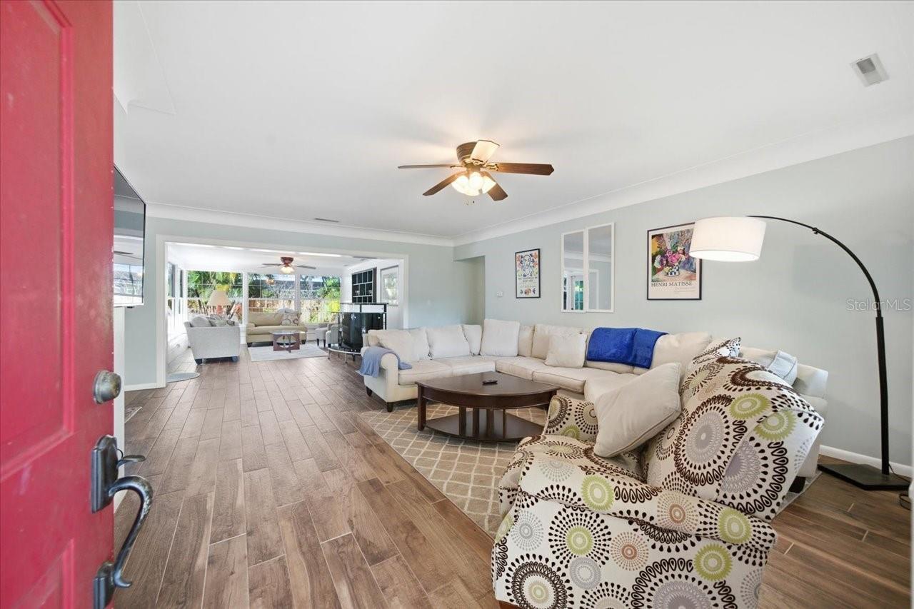 FAIR OAKS 2ND ADD - Residential