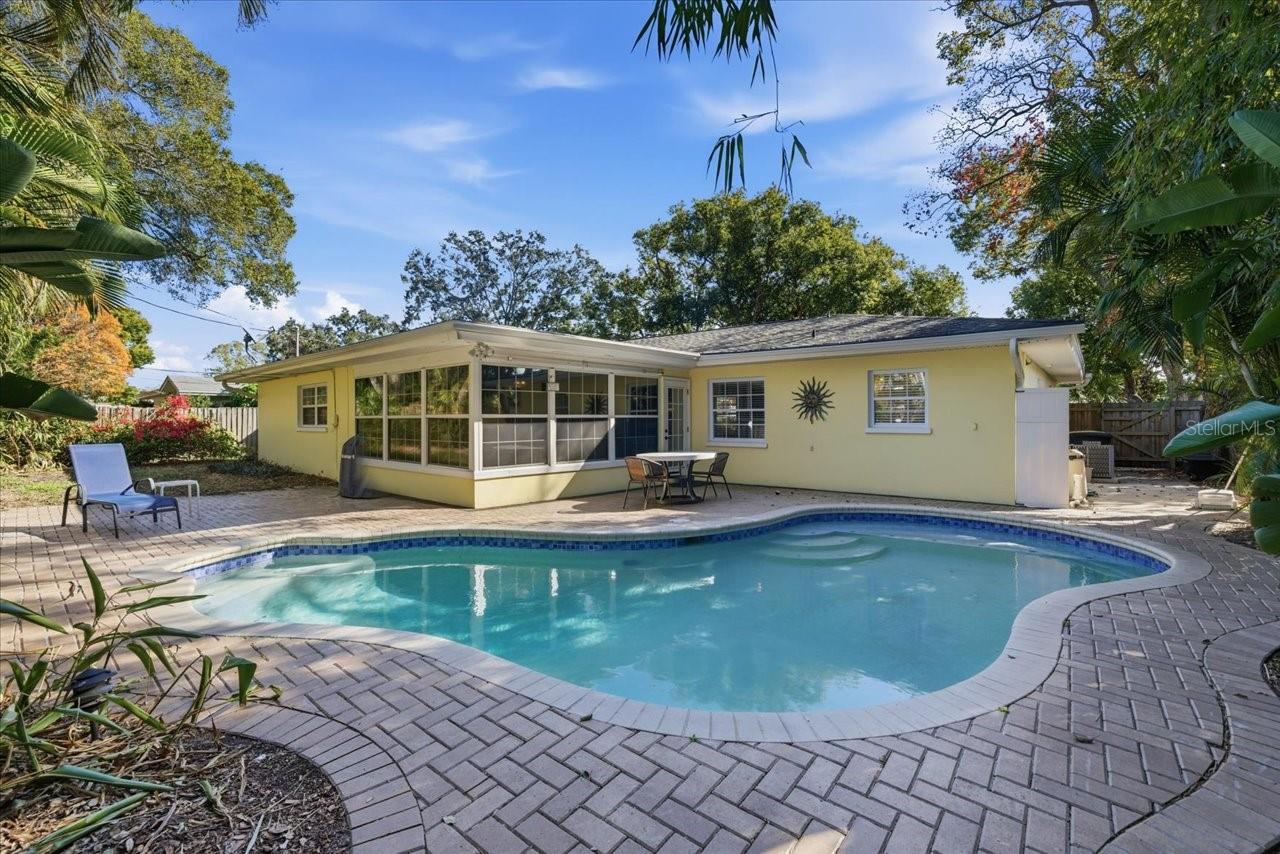 FAIR OAKS 2ND ADD - Residential