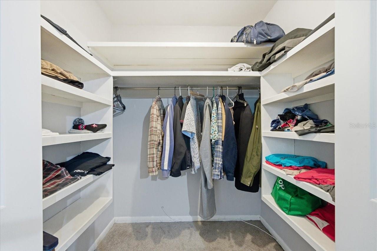 FAIR OAKS 2ND ADD - Residential