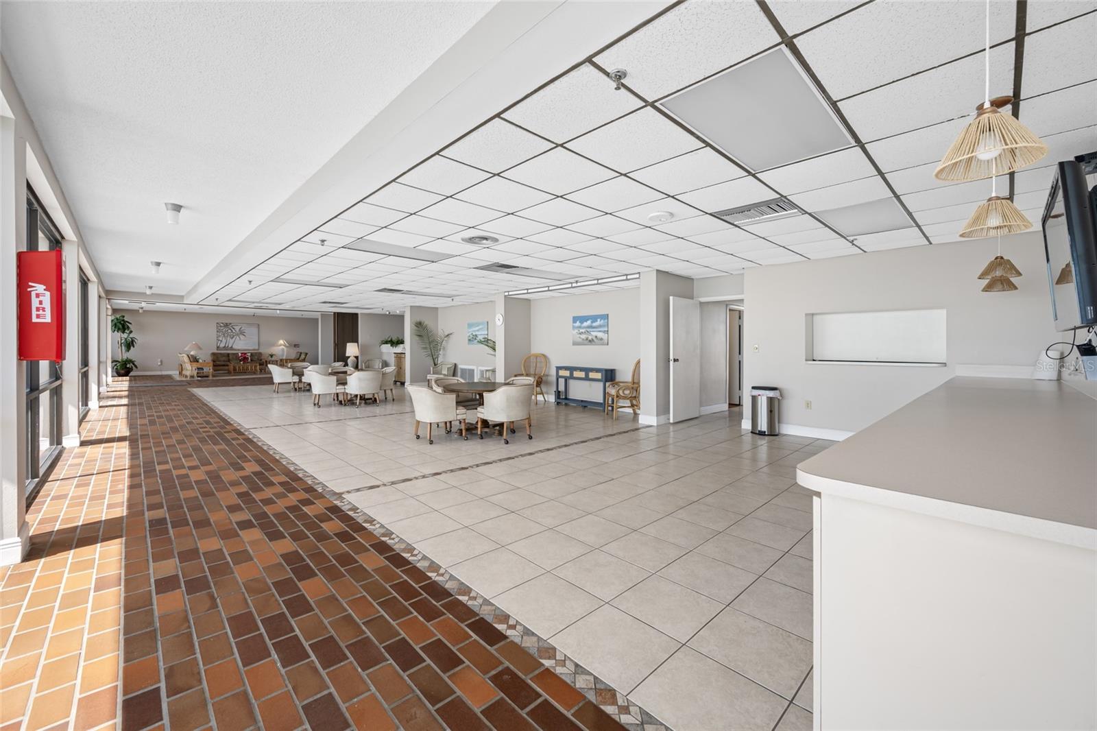 SURFSIDE TOWER CONDO - Residential