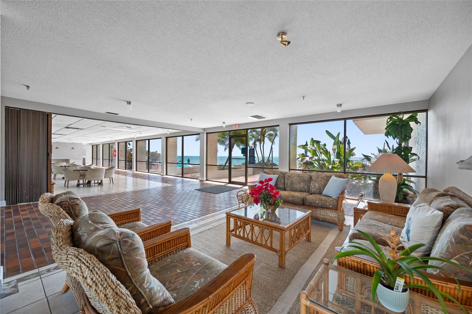 SURFSIDE TOWER CONDO - Residential