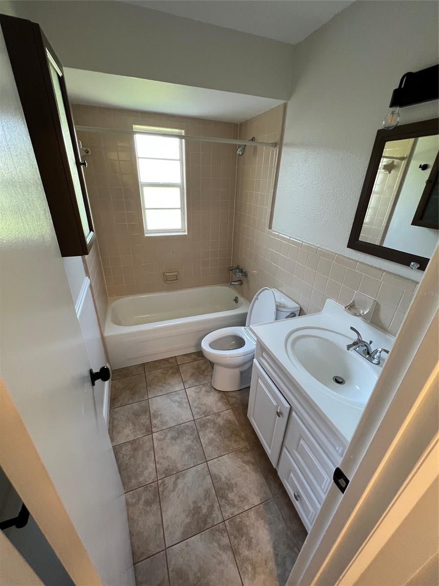 Florida Shores 01 - Residential