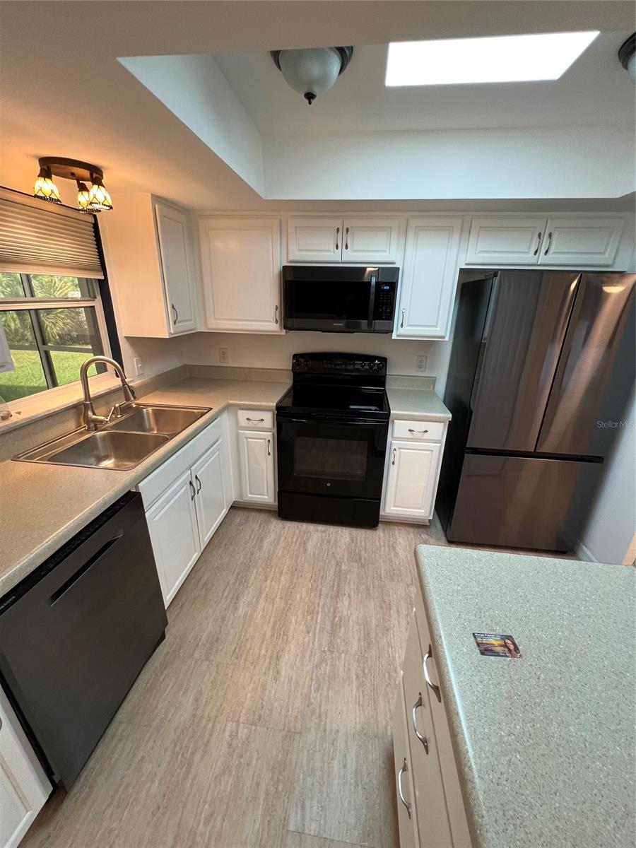 Florida Shores 01 - Residential