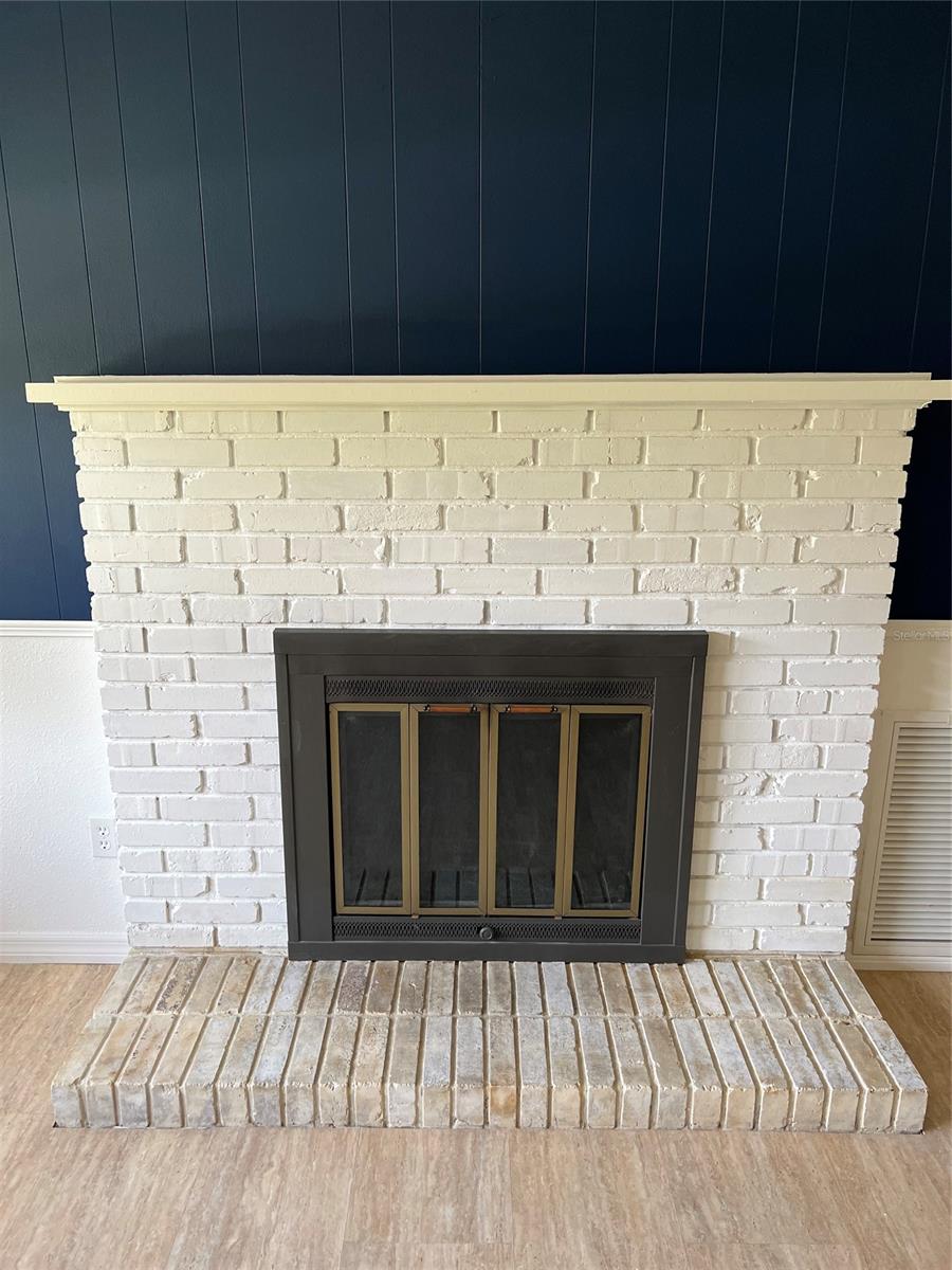 Florida Shores 01 - Residential