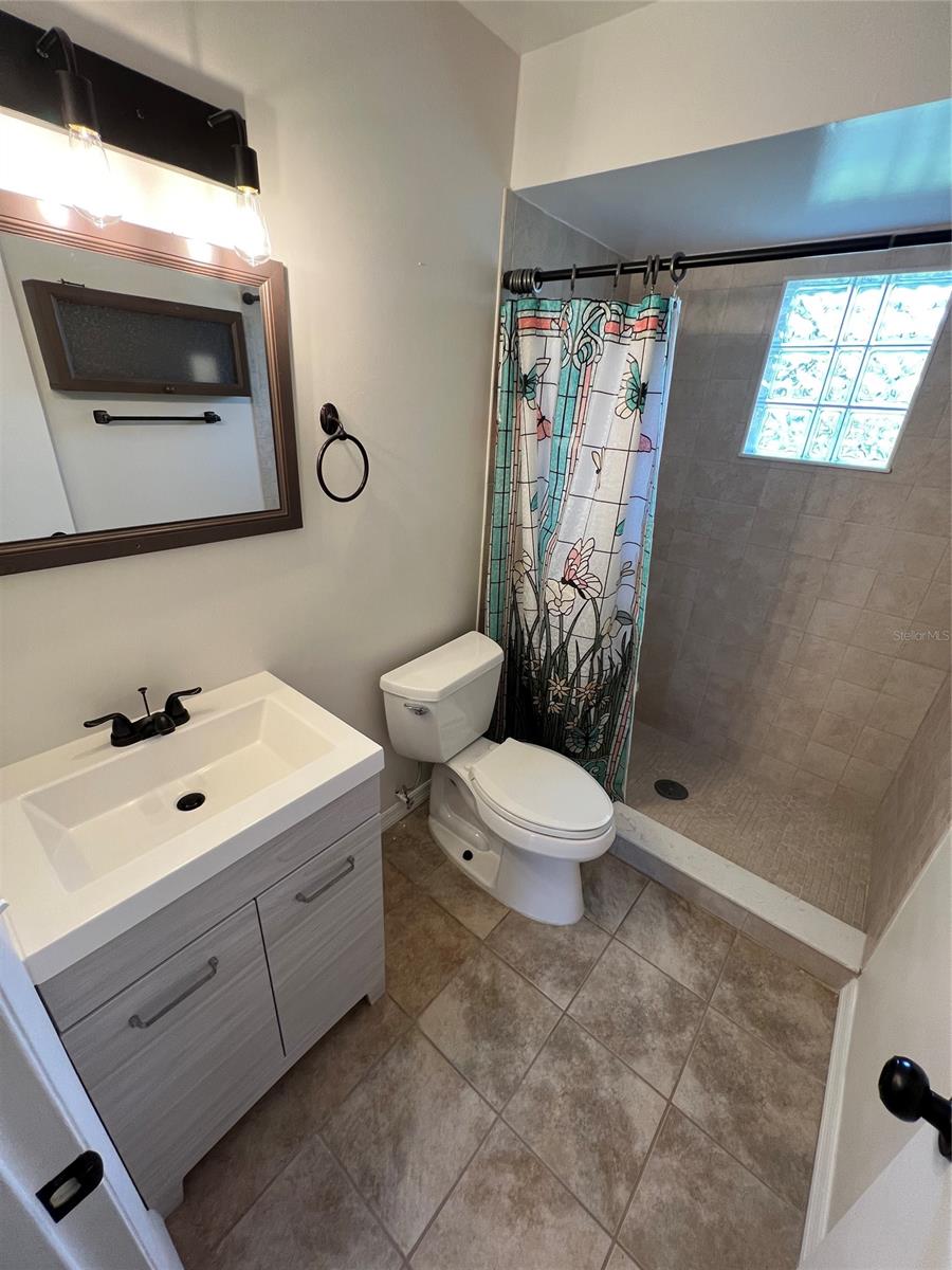 Florida Shores 01 - Residential