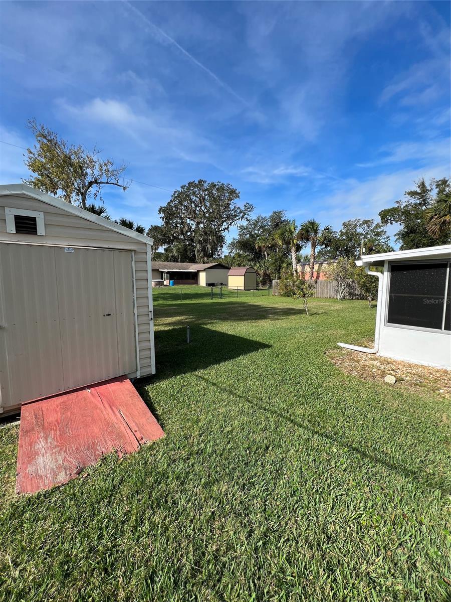 Florida Shores 01 - Residential