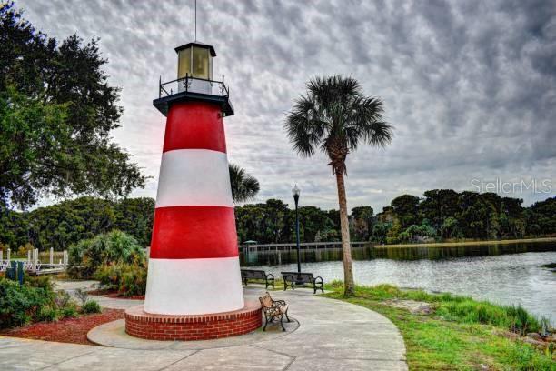 COTTAGES ON 11TH - Residential