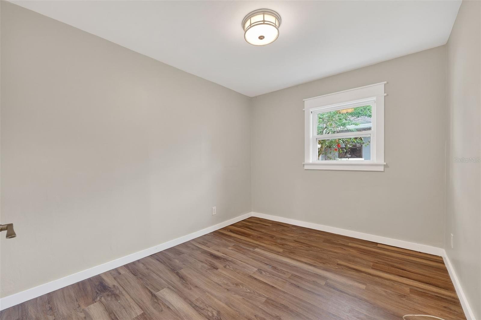 WHITES REP - Residential