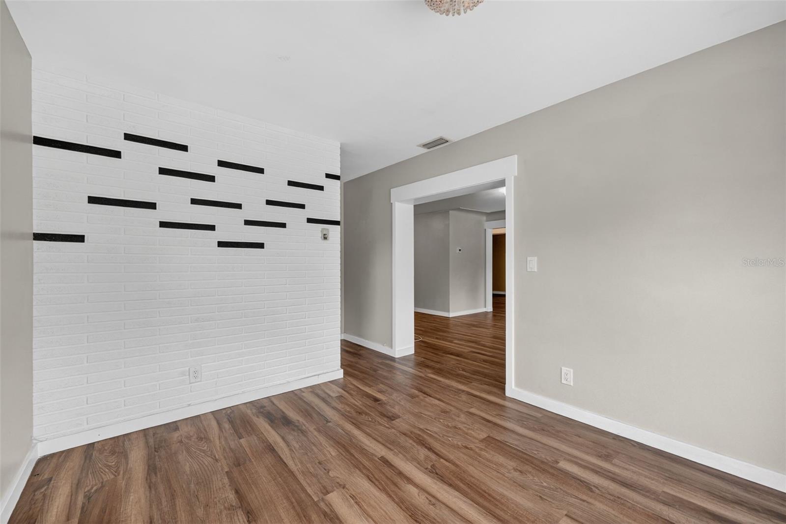 WHITES REP - Residential